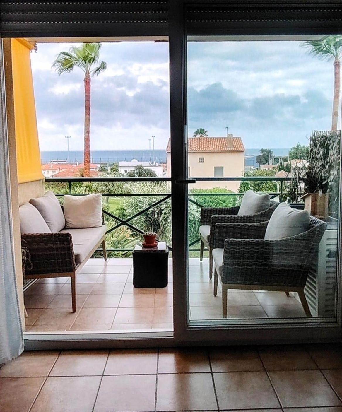 Appartement Magnifique 2 Pieces Balcon Vue Mer *